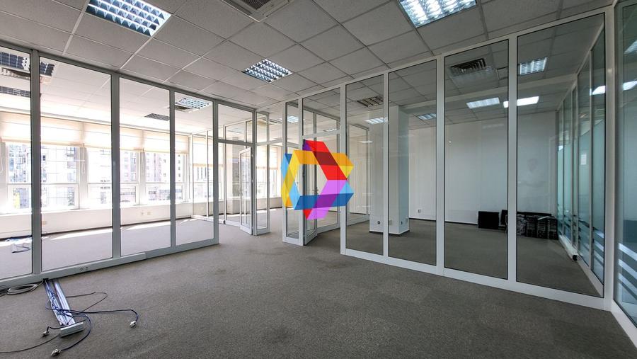 Birou, de 495.79998779297 mp, în Centrul Civic