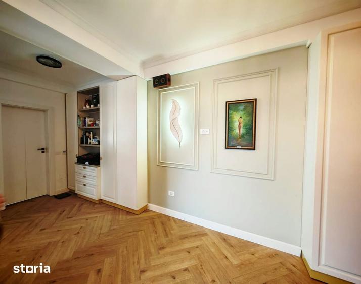 Apartament cu 3 camere în Sud