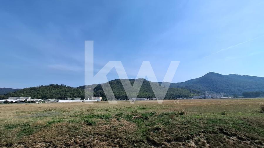 Teren agricol intravilan de 2000 mp, în Bartolomeu