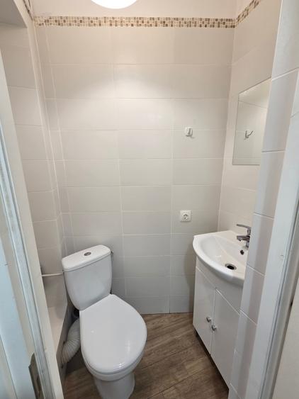 Apartament cu 2 camere decomandat în 13 Septembrie