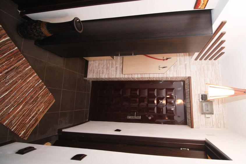 Apartament cu 2 camere decomandat în Ultracentral