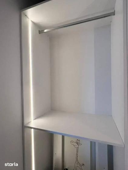 Casă cu 4 camere cu Teren 180 Mp în Industriilor
