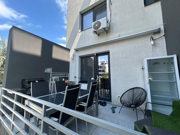 Apartament de închiriat cu 2 camere, curte și terasă in Mamaia Nord - 11