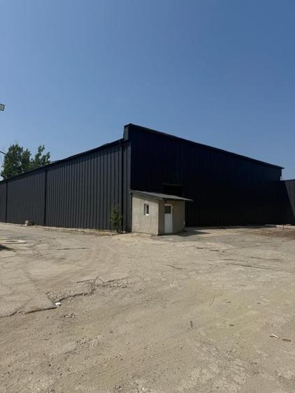 Spațiu industrial, de 1,500 mp, în Est