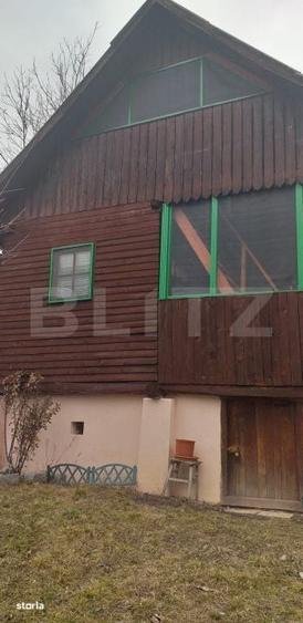 Spațiu comercial, în Nicula