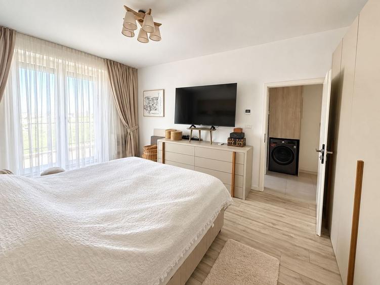 Penthouse cu 3 camere semidecomandat în Giroc