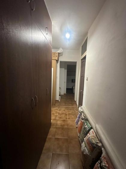 Apartament cu 4 camere decomandat în Dristor