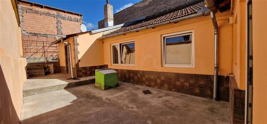 Casă individuală cu 4 camere cu Canalizare în Muncitoresc