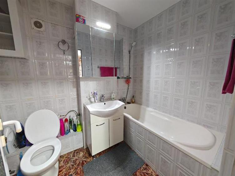 Inchiriem Apartament 2 Camere, Mobilat, Decomandat, Racadau - 20