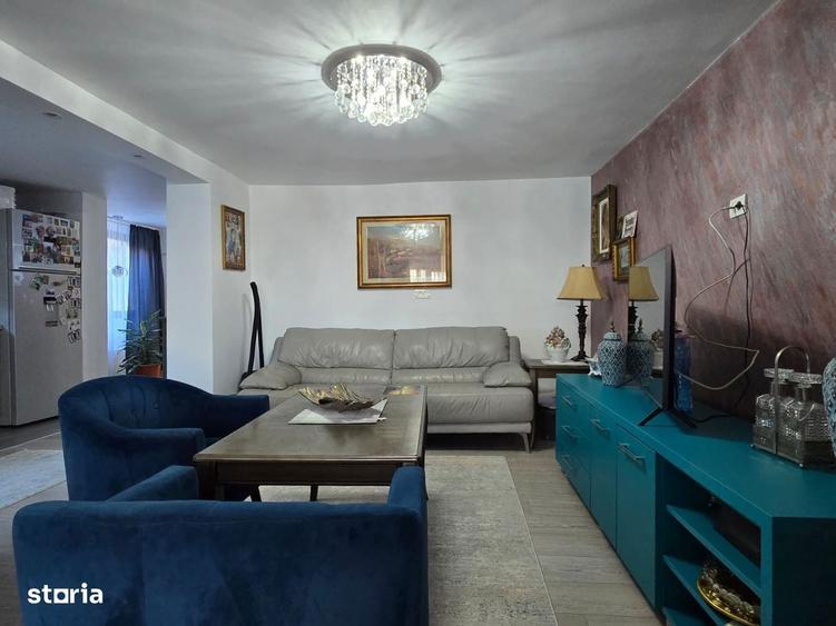 Casă cu 4 camere cu Teren 685 Mp în Central