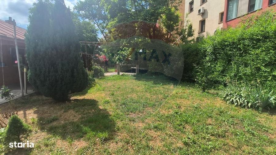 Casă cu 3 camere în Central