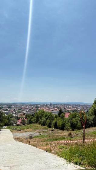 Teren Construcții intravilan de 1100 mp, în Central
