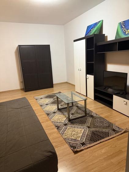 Apartament cu 2 camere decomandat în Muncii