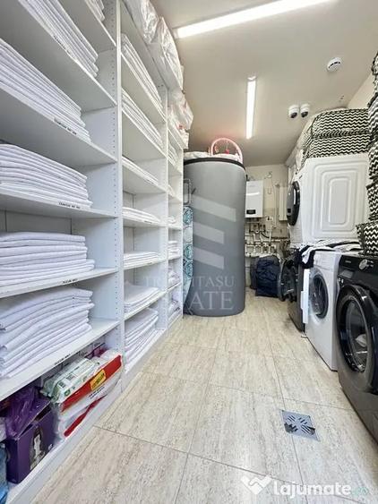 Casă cu 16 camere cu Teren 1022 Mp în Central