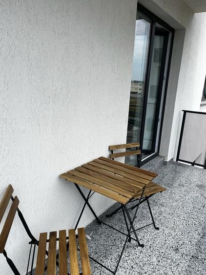 Apartament cu 2 camere decomandat în Dobroești