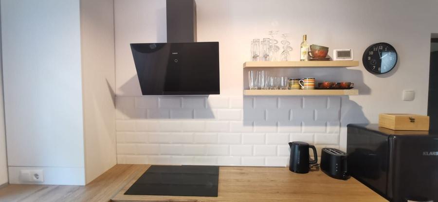 Apartament cu 3 camere decomandat în Gruia