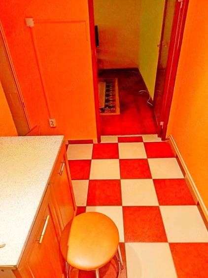 Apartament cu 2 camere nedecomandat, mobilat în Girocului