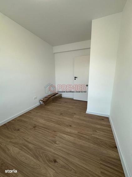 Casă cu 4 camere în Vidra