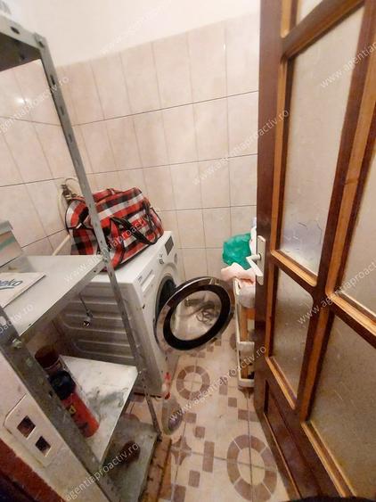 Apartament cu 4 camere semidecomandat în Port
