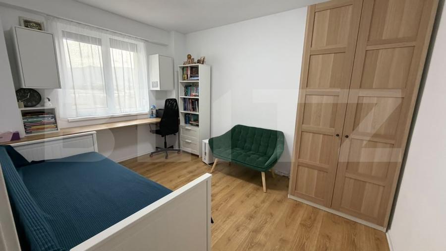 Apartament cu 3 camere decomandat, mobilat în Ampoi 3