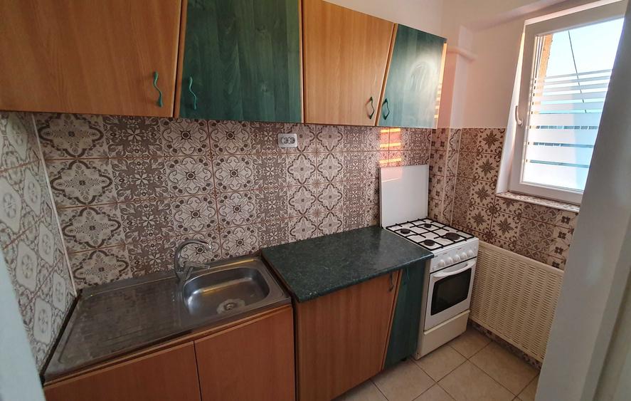 Garsonieră decomandată în Iancului