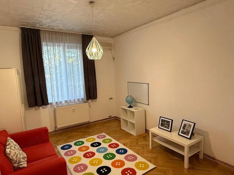 Apartament cu 3 camere decomandat în Vatra Luminoasă