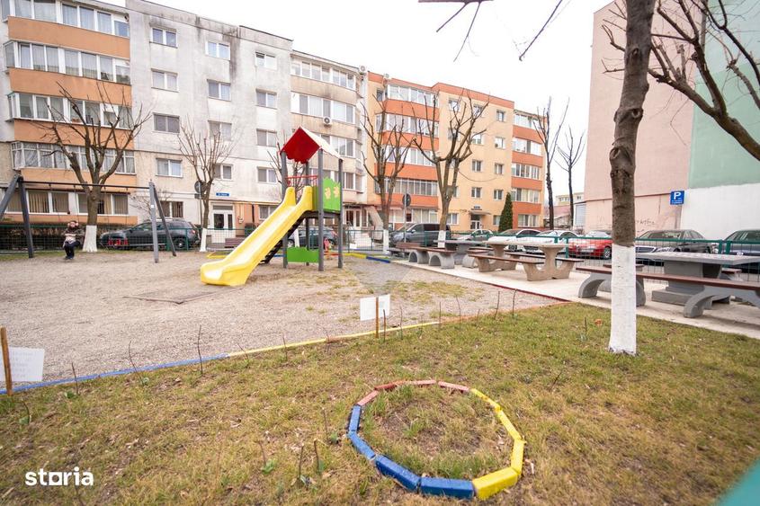 Apartament cu 2 camere decomandat, mobilat în Bartolomeu