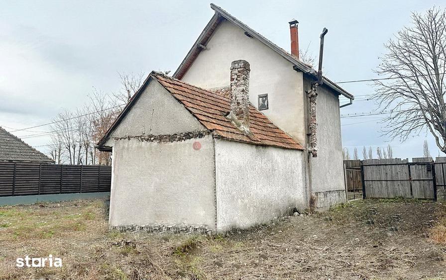 Casă cu 3 camere cu Teren 3233 Mp în Prejmer