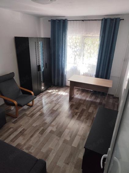 Garsonieră decomandată în Poștei - Bucov