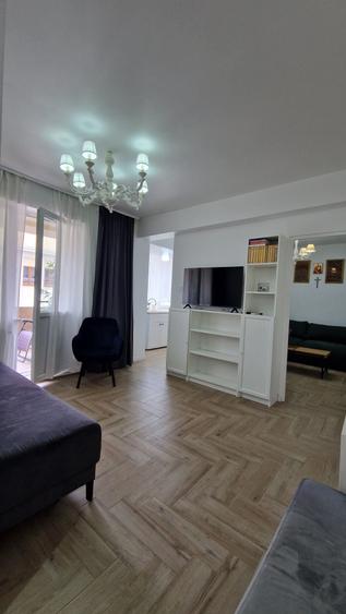 Apartament cu 2 camere semidecomandat în Ultracentral