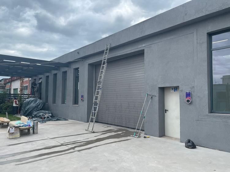 Spațiu industrial, de 380 mp, în Brătianu