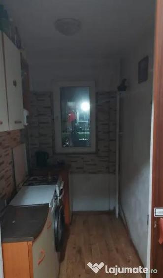 Apartament cu 2 camere decomandat în Doamna Ghica