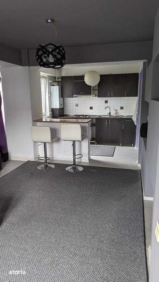 Apartament cu 2 camere în Micro 3