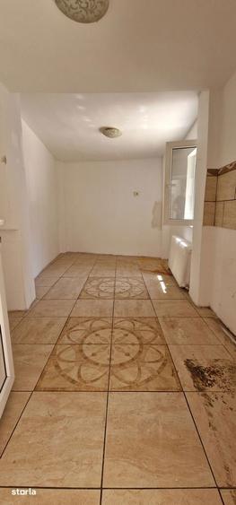 Apartament cu 4 camere în Peninsula