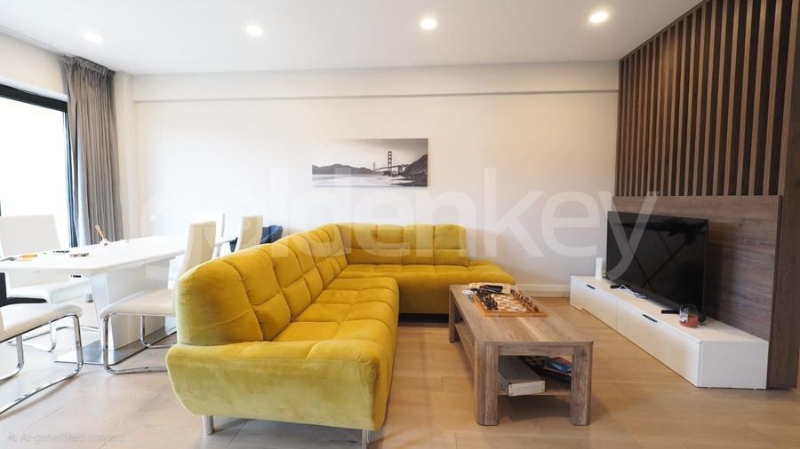 Apartament cu 3 camere semidecomandat, mobilat în Pipera