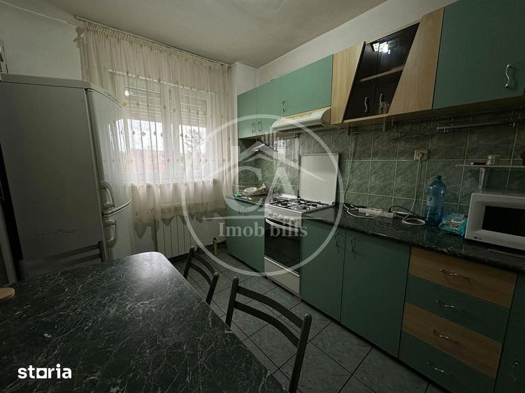 Apartament cu 3 camere decomandat în Rogerius