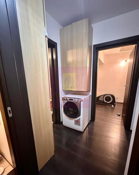 Apartament cu 3 camere decomandat, mobilat în Sebastian