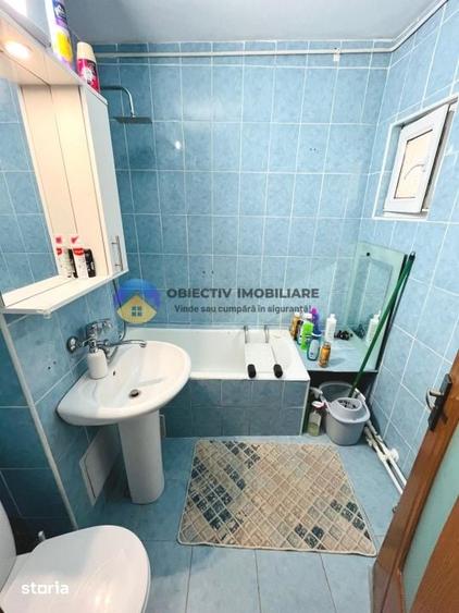 Apartament cu 4 camere decomandat în Precista