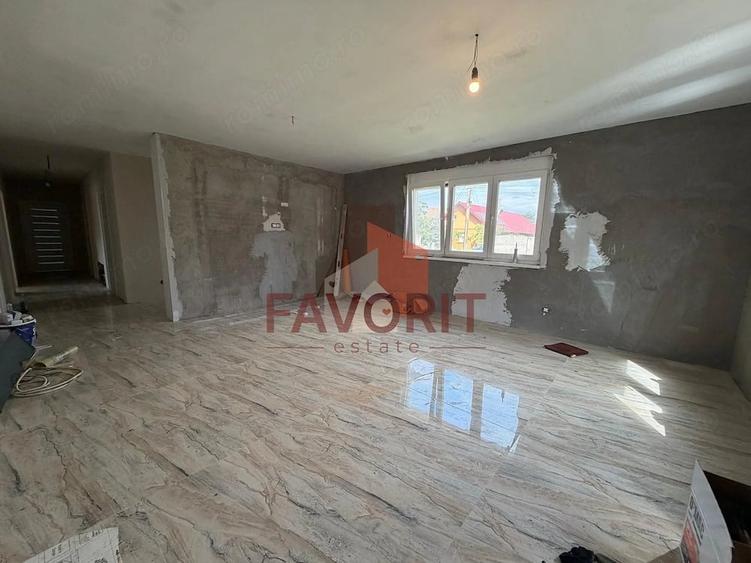 Casă cu 4 camere cu Teren 860 Mp în Covaci