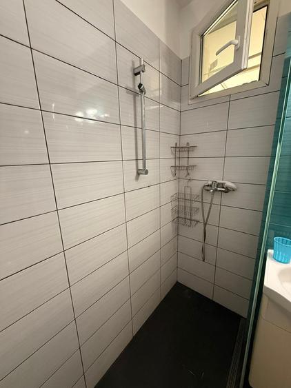 Apartament cu 3 camere decomandat, mobilat în Dristor