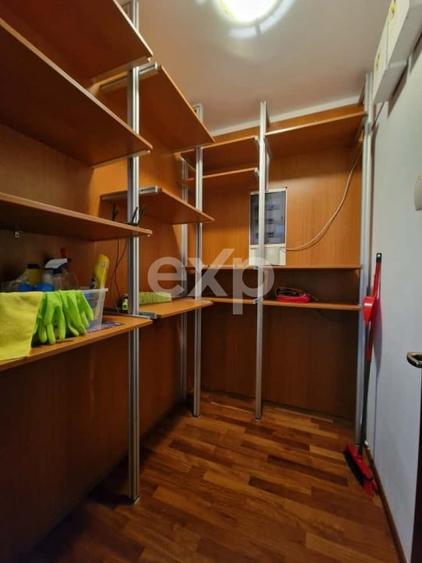 Apartament cu 3 camere decomandat în Șoseaua Nordului