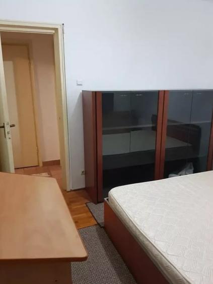 Apartament cu 2 camere semidecomandat, mobilat în Drumul Taberei