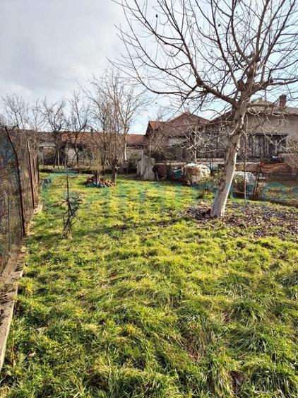 Casă individuală cu 5 camere cu Canalizare în Gării