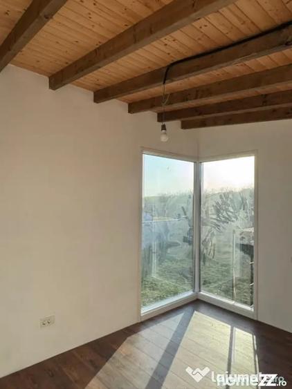 Casă cu 4 camere cu Teren 280 Mp în Central