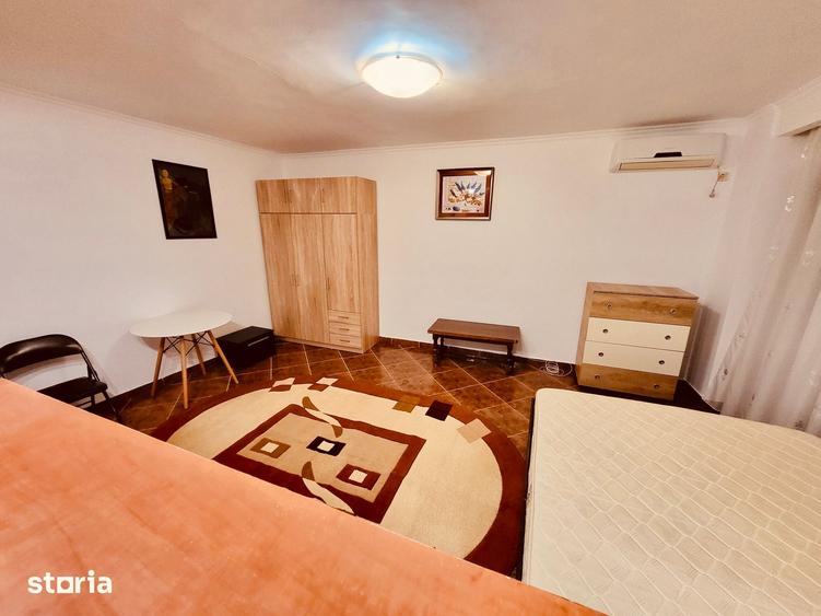Garsonieră decomandată în Nerva Traian