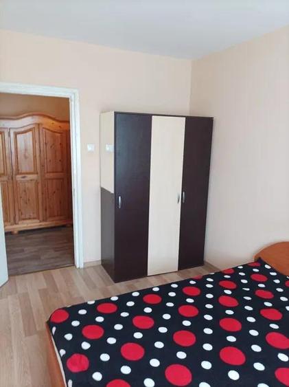 Apartament cu 2 camere decomandat, mobilat în Alexandru cel Bun