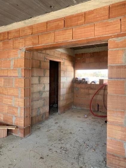 Casă cu 3 camere cu Teren 430 Mp în Lugoj