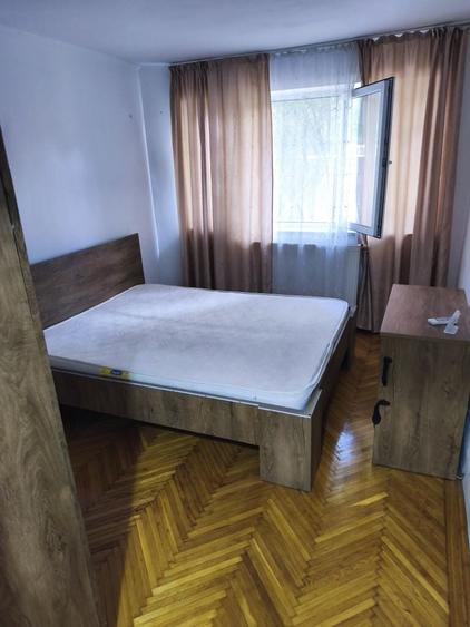 Apartament cu 2 camere semidecomandat în Lacu