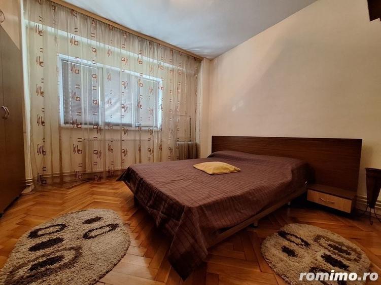 Apartament cu 2 camere decomandat în Dâmbovița