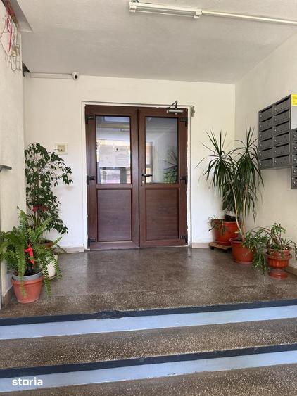 Apartament cu 2 camere decomandat în Obor